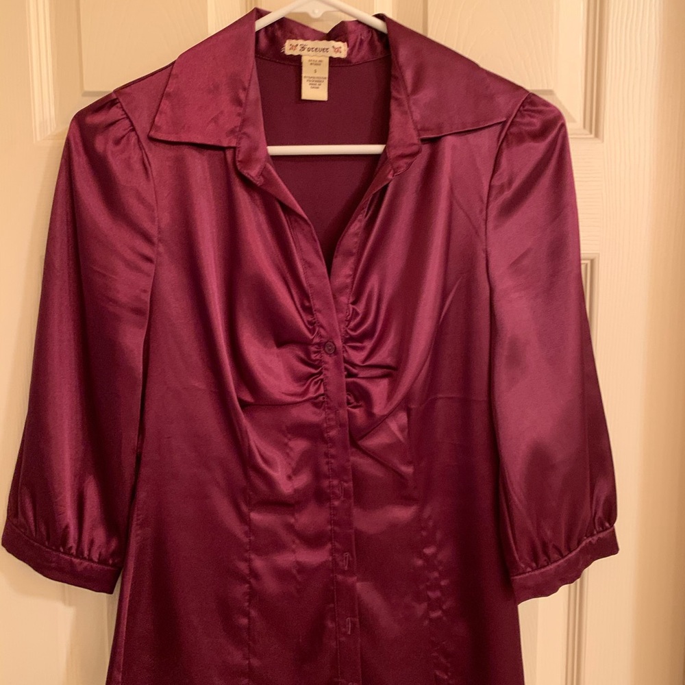 Plum Sartin Buttondown